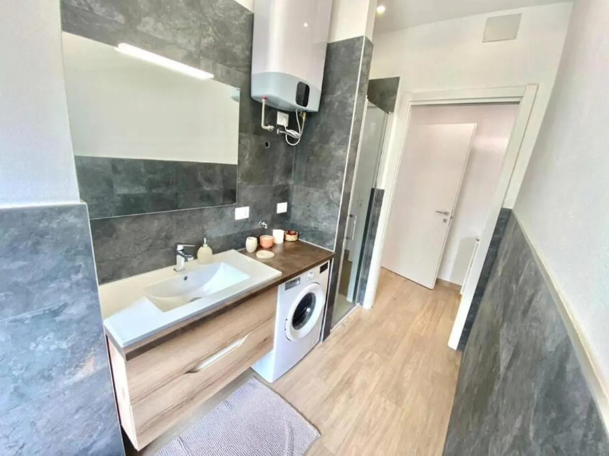 Appartamento Federico'S House - Eleganza E Stile In Via Anselmo Da Baggio Milano